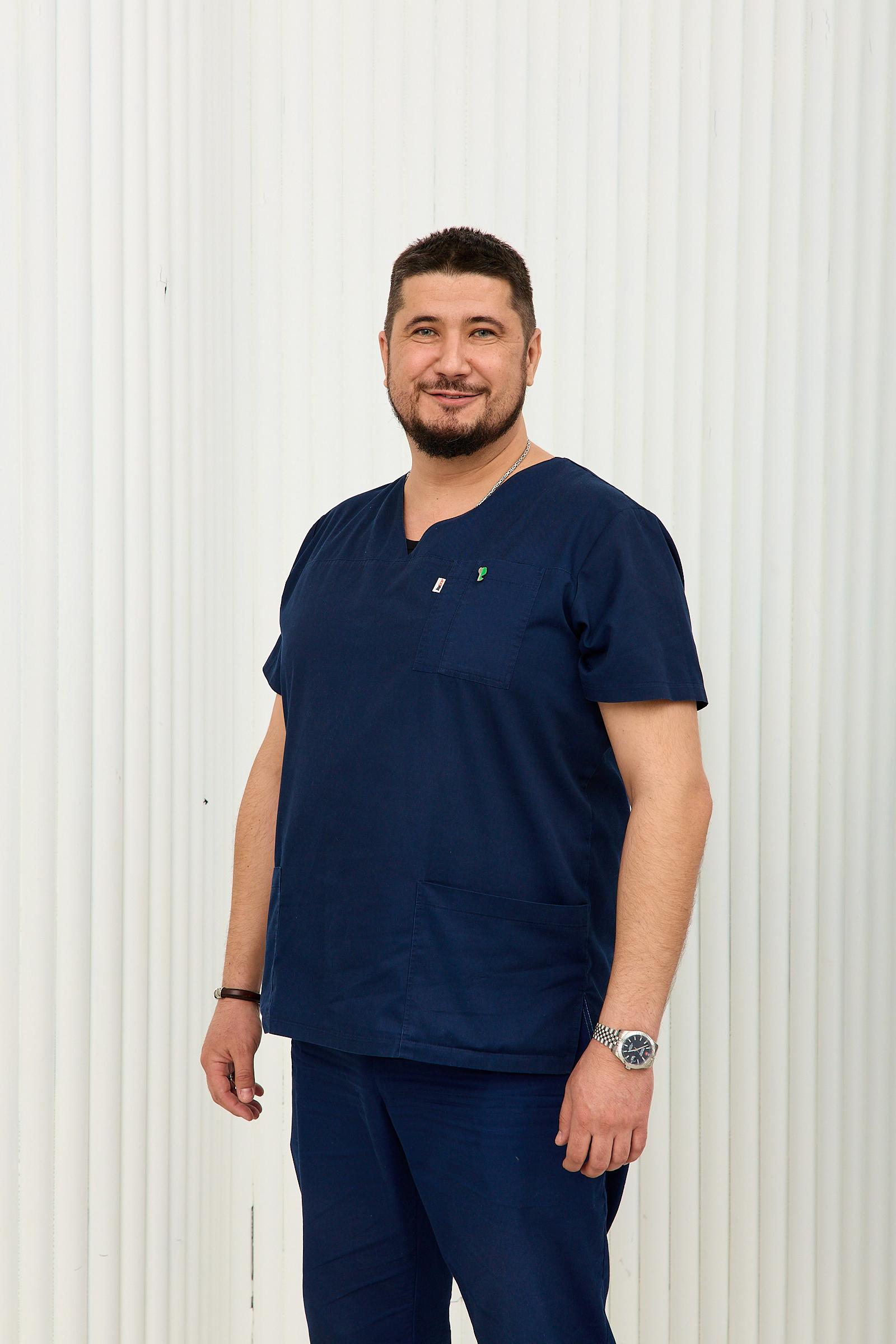 Нєженцев Євген